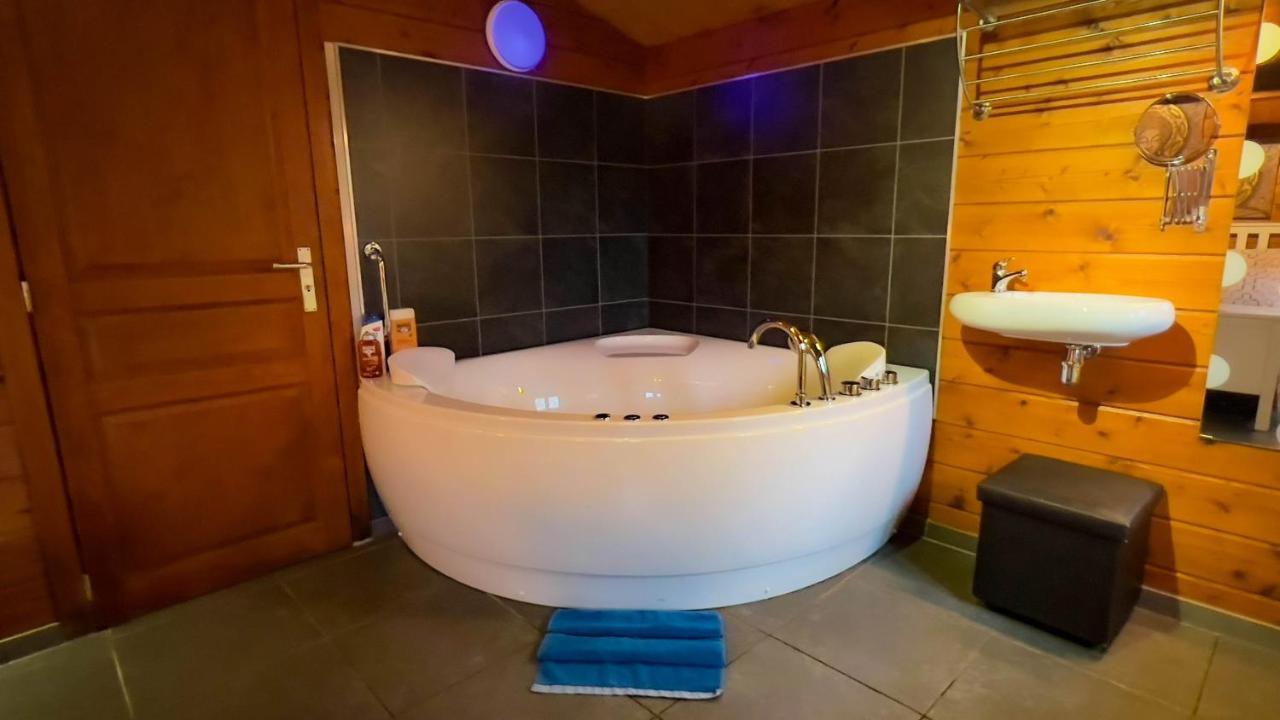 Au Chalet D'Isa Havelange Kültér fotó