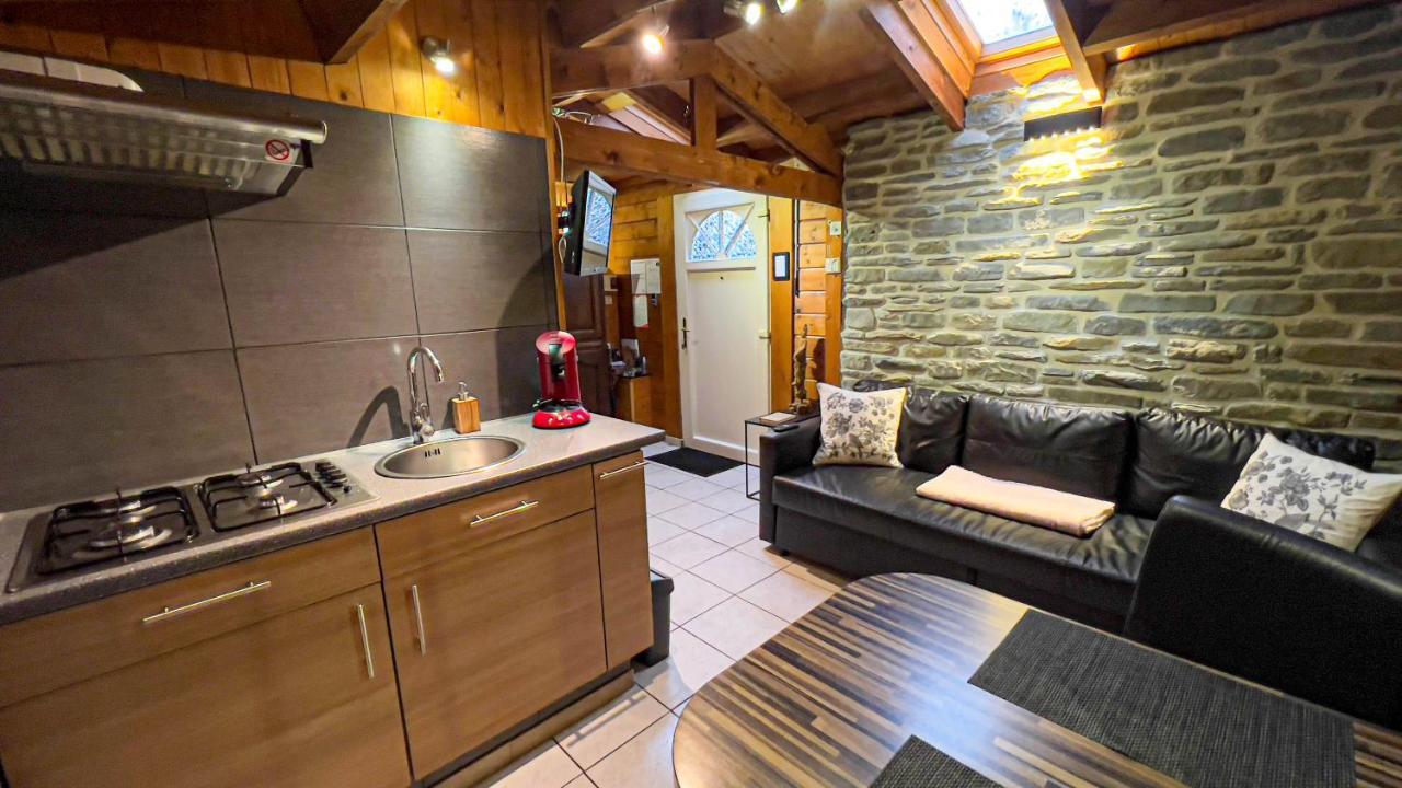 Au Chalet D'Isa Havelange Kültér fotó